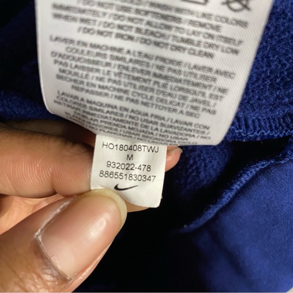 Nike Men's Blue Therma Pullover Sweatshirt Hoodie - Picture 8 of 9